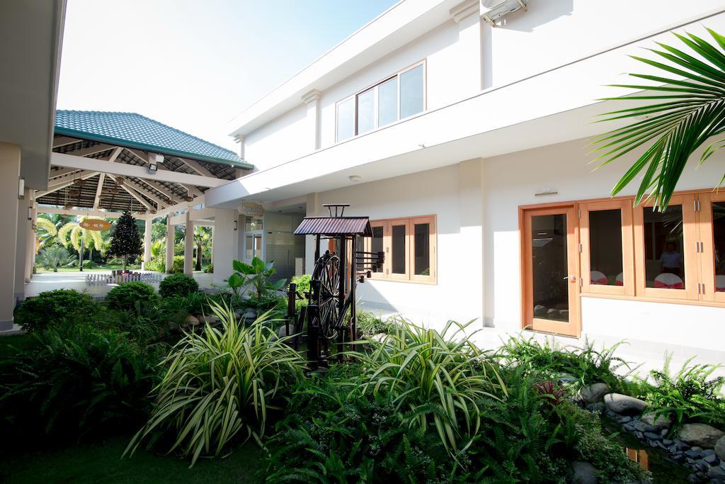 Hoa Binh Rach Gia Resort Rạch Gia Exteriör bild